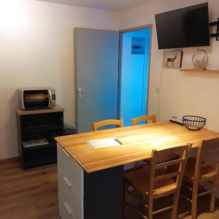 En T2 4 Personnes Apartment